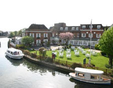 Hotel Macdonald Compleat Angler