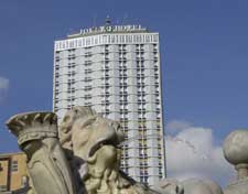 Hotel NH Ambassador