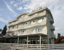 Hotel Atina