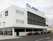 Hotel Cube