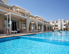 Hotel Ixian Grand