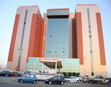 Hotel Rin Grand